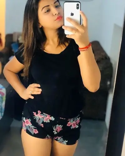 Nadaun Escorts