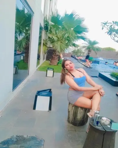Escort Nadaun